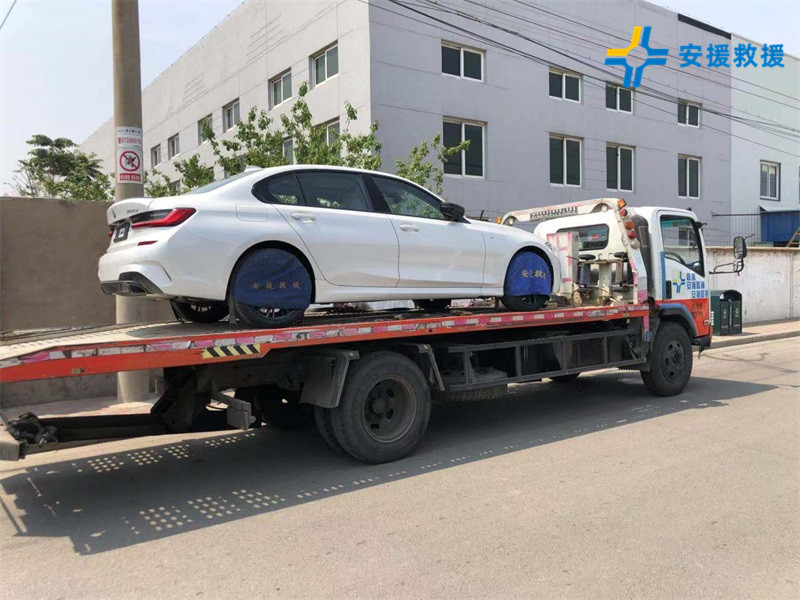 商品車拖運(yùn)
